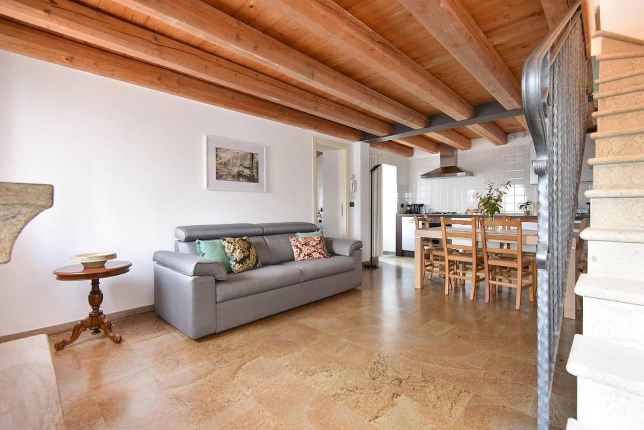 Calaone Wondeful Duplex Apartment Con Parcheggio X4 バオーネ エクステリア 写真